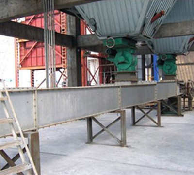 FU310刮板輸送機(jī) FU310刮板輸送機(jī)